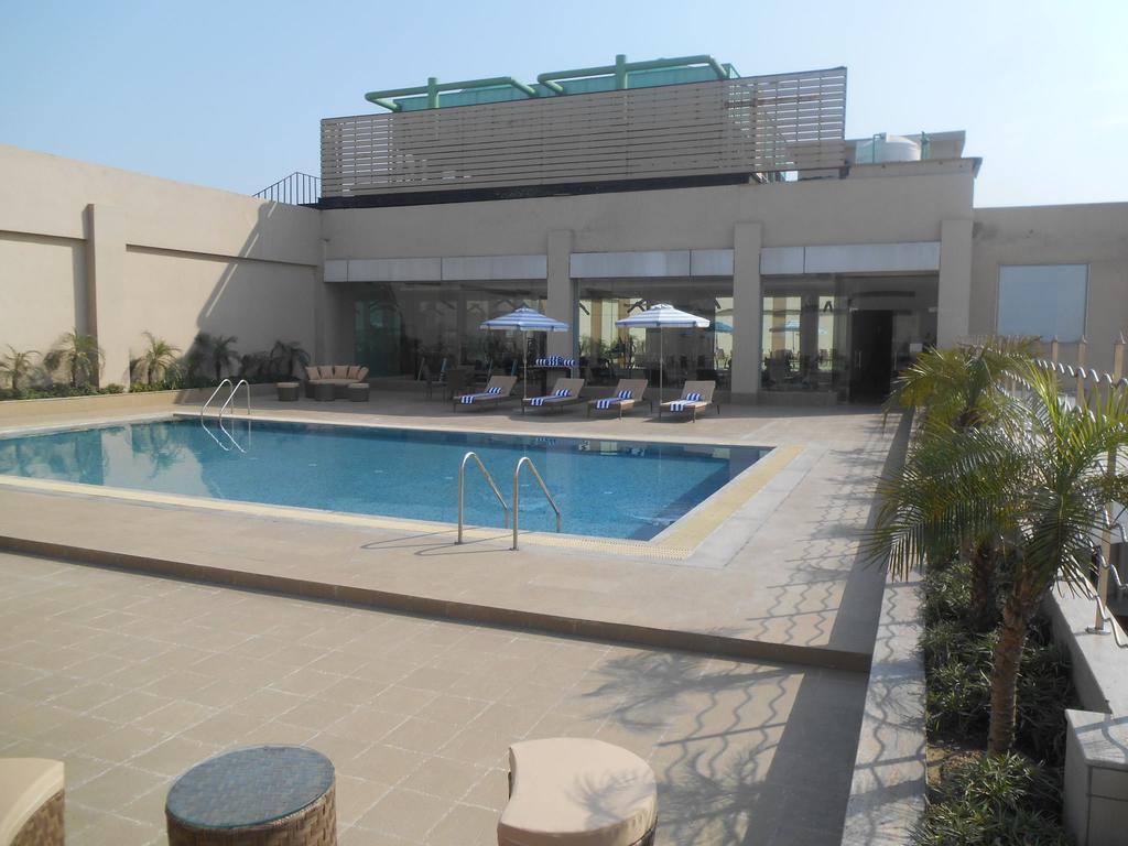Country Inn & Suites By Radisson, Meerut Extérieur photo
