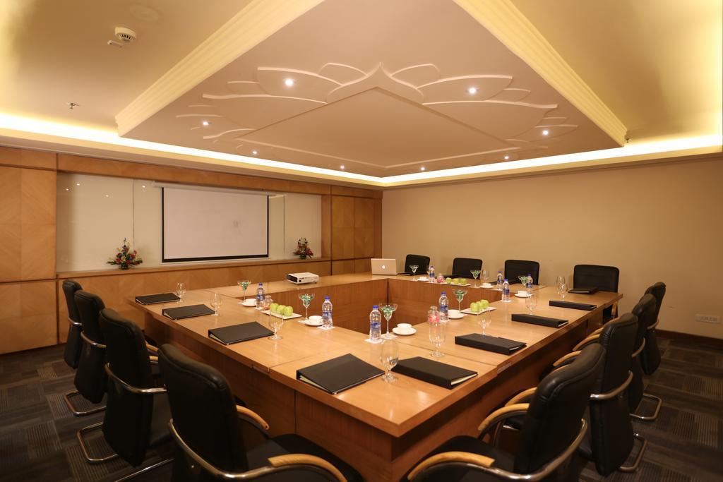 Country Inn & Suites By Radisson, Meerut Extérieur photo