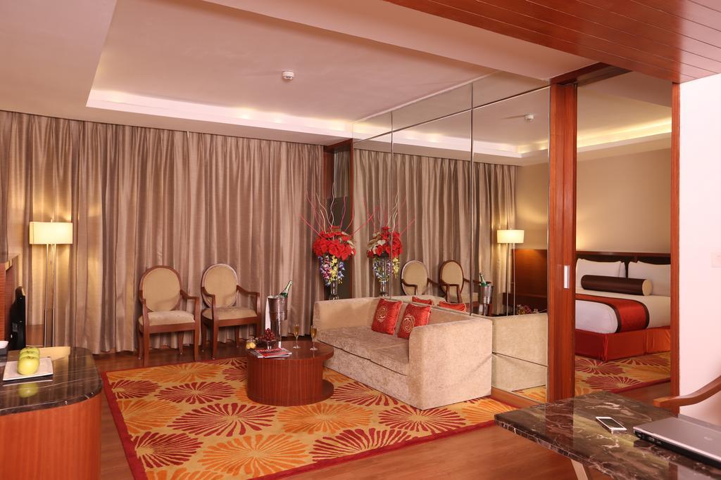 Country Inn & Suites By Radisson, Meerut Extérieur photo
