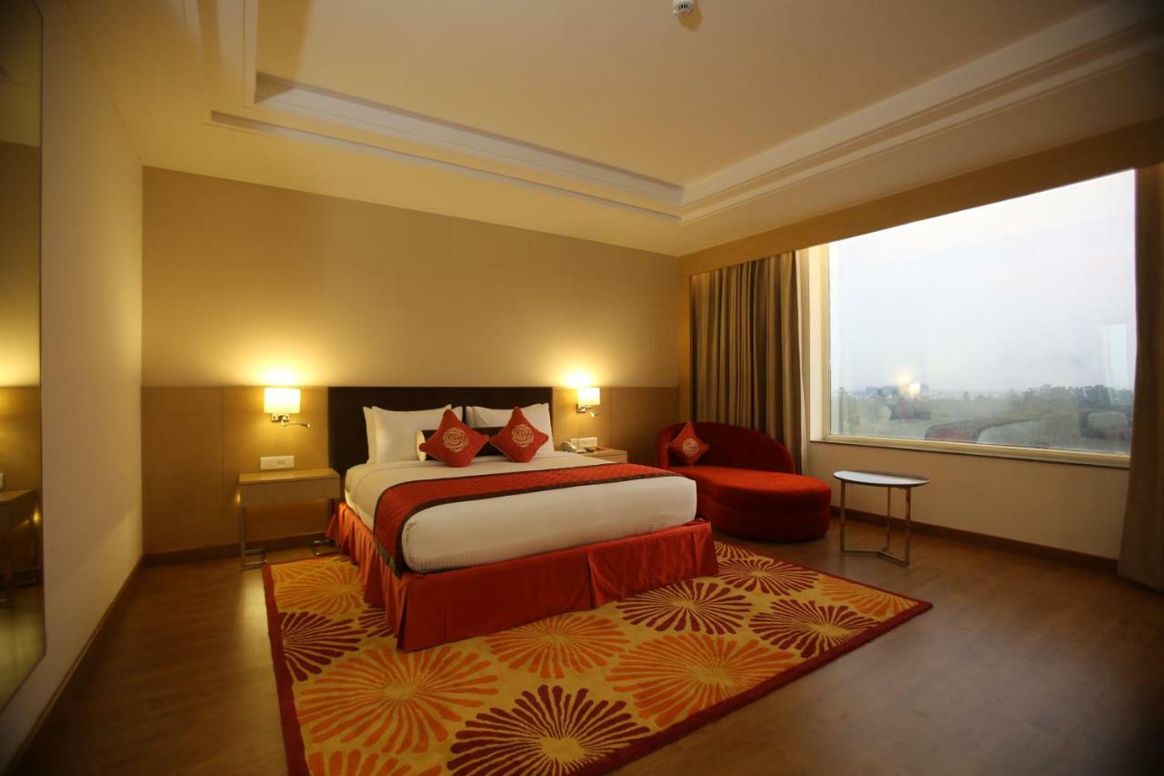 Country Inn & Suites By Radisson, Meerut Extérieur photo